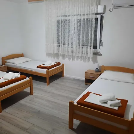 Vidovic بيت ضيافة